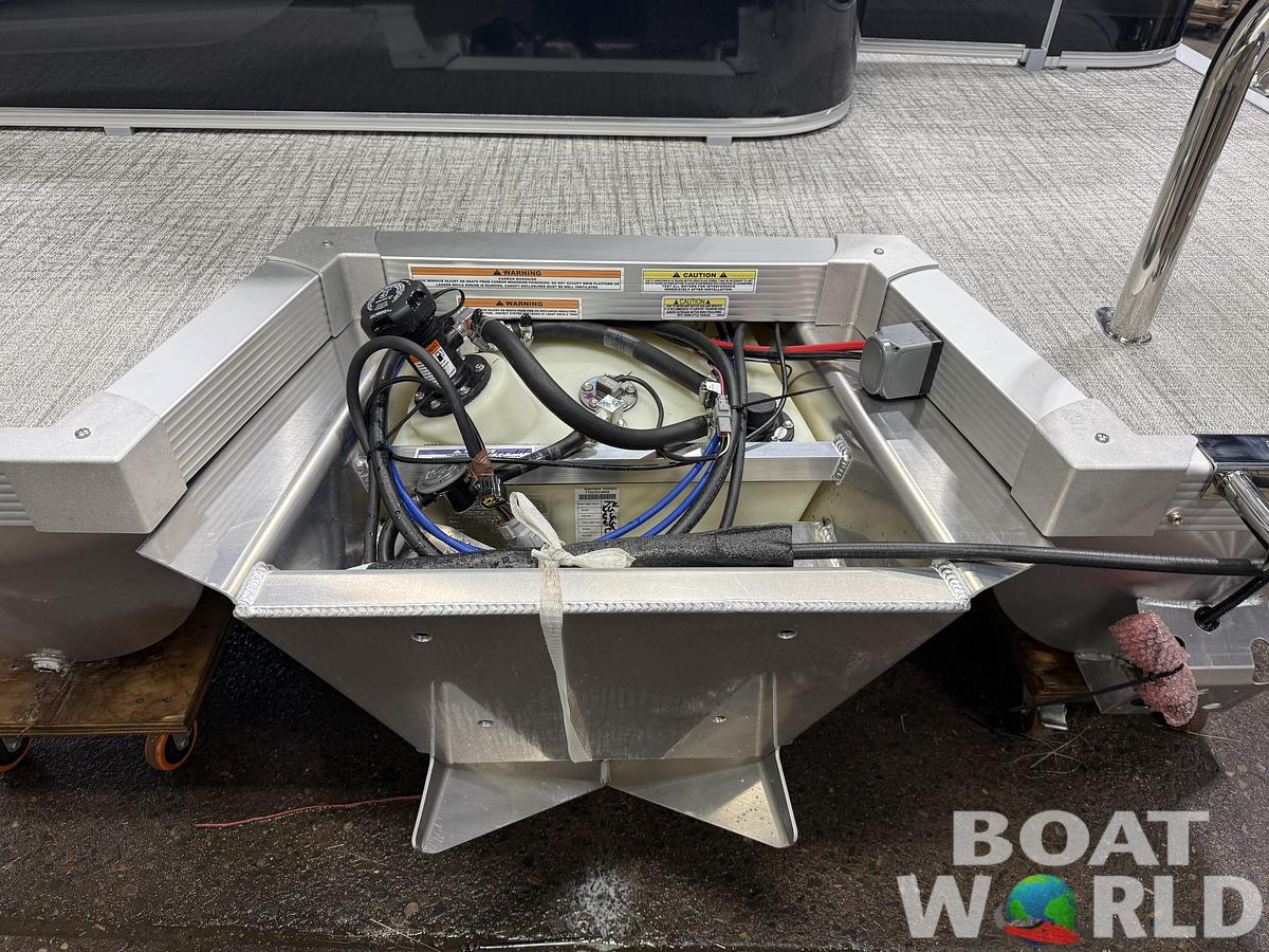 2026 Tahoe Pontoons Sport 1980 Cruise & Honda 4-Stroke EFI