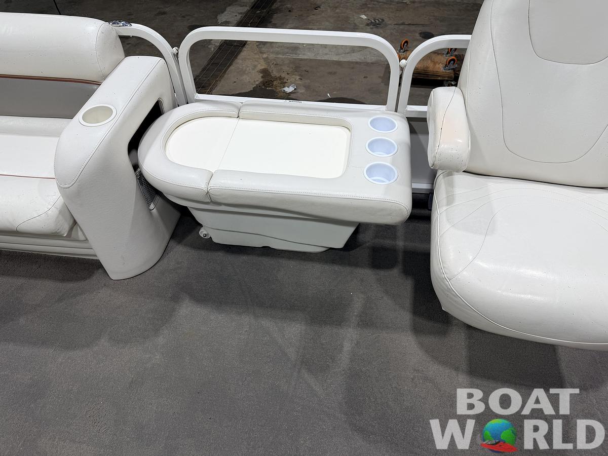 Used 2006 Crestliner 2485 Sport LX Pontoon