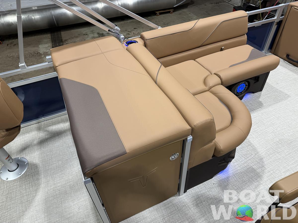 2026 Tahoe Sport 2385 Rear Fish Tritoon $46995