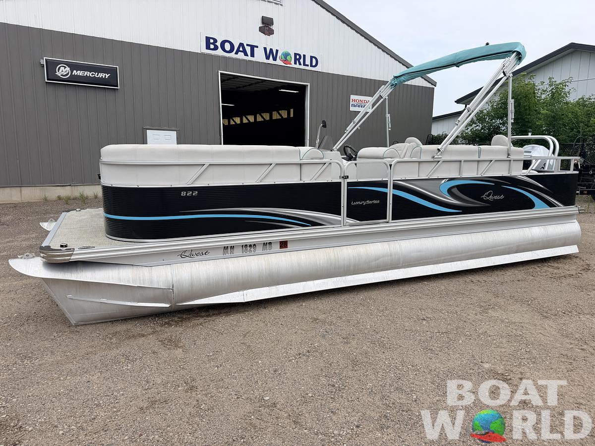 Used 2019 Qwest 822 LS Tritoon & 150HP Honda 4Stroke -$29,995