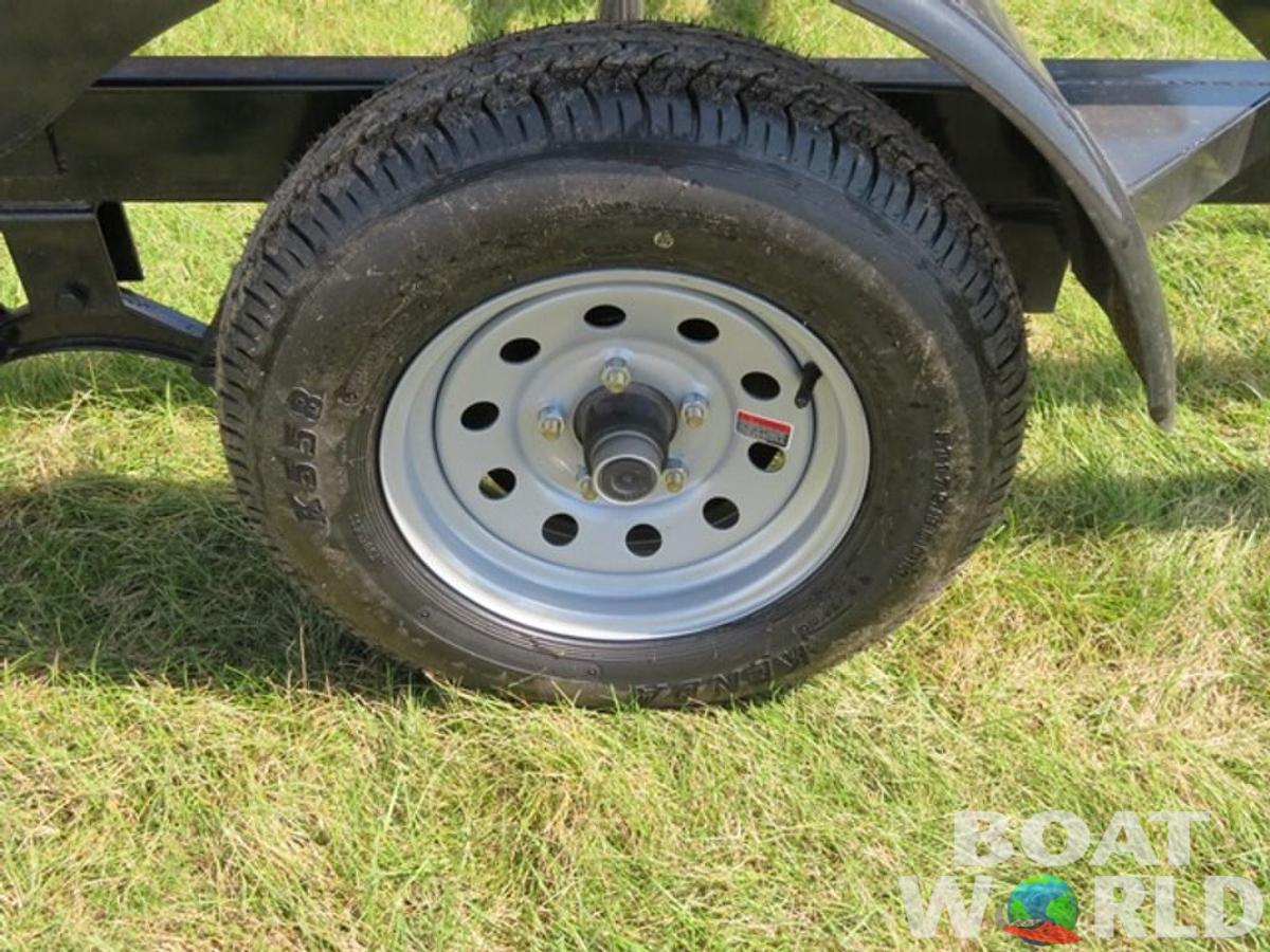 2025 Mid America 26' PT26T Pontoon Bunk Tandem Axle IN STOCK Trailer