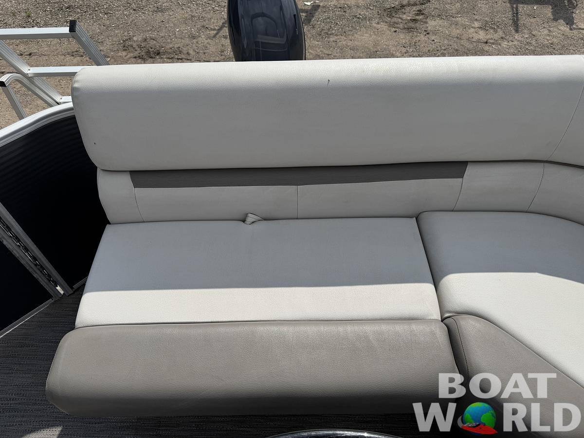 Used 2021 Sweetwater 1880 Pontoon
