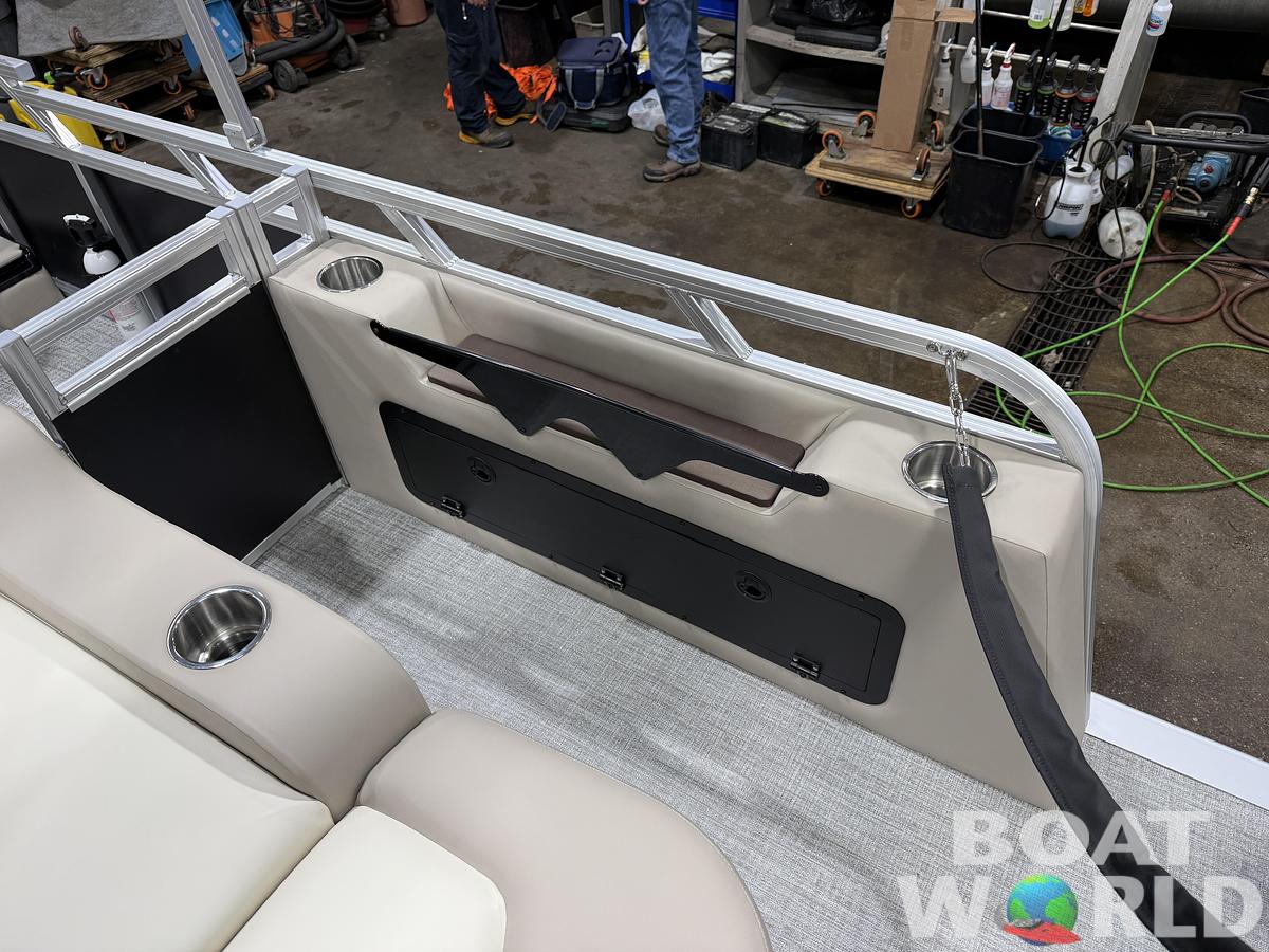 2026 Tahoe Pontoons Sport 2180 Swingback (VRB) 