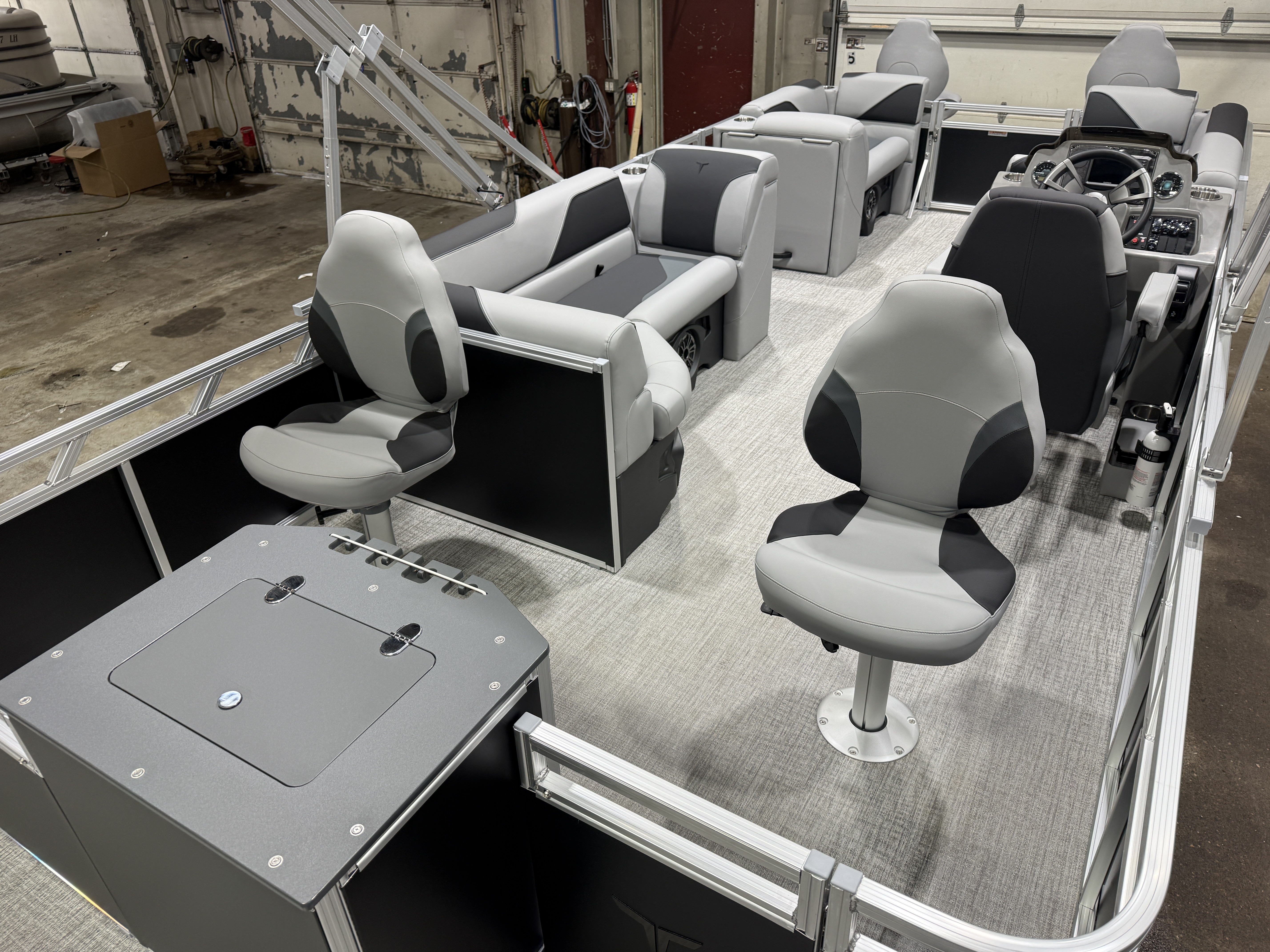 2026 Tahoe Pontoons Sport 23E80 Fish & Cruise Pontoon