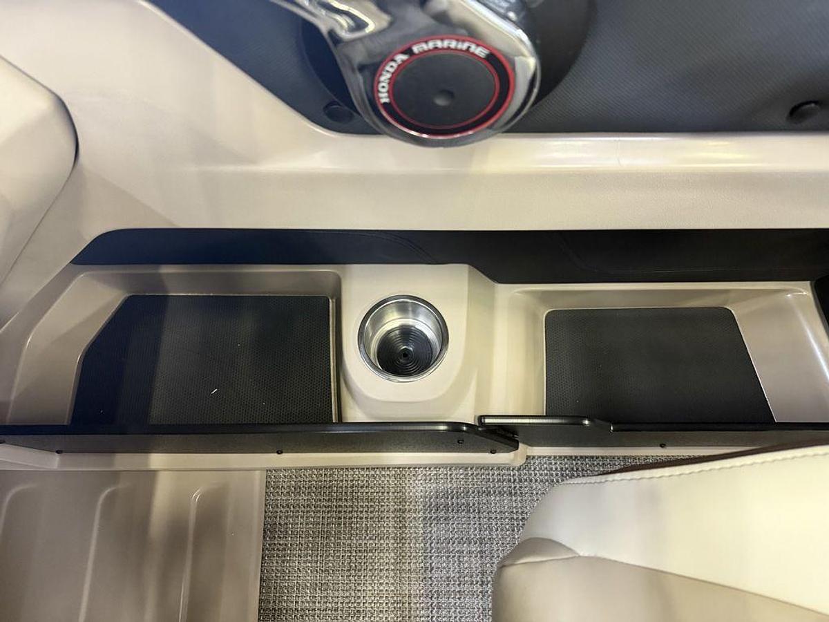 2025 Tahoe Pontoons LTZ 2385 Elite Cruise & Honda 4-Stroke EFI