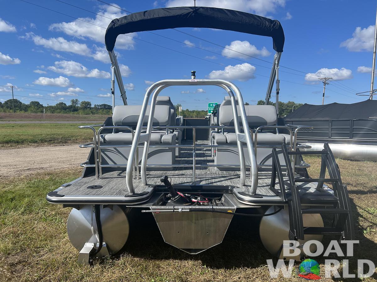 2026 Bentley Pontoons Legacy 220 QSB Swingback