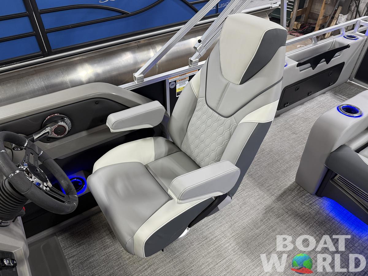 2025 Tahoe Pontoons LTZ 2385 Swingback (VRL) Tritoon & Honda 4-Stroke EFI