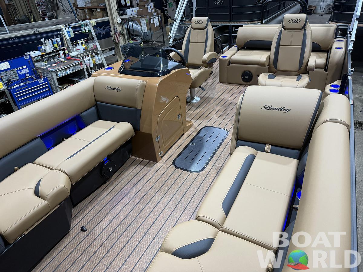 2027 Bentley Legacy 223 Swingback Tritoon $53995