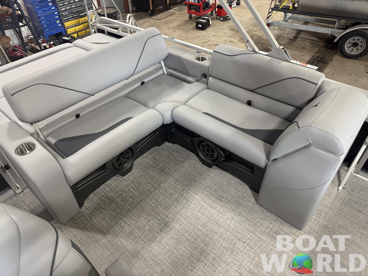 2026 Tahoe Pontoons Sport 2385 Swingback (VRB) & Honda 4-Stroke EFI