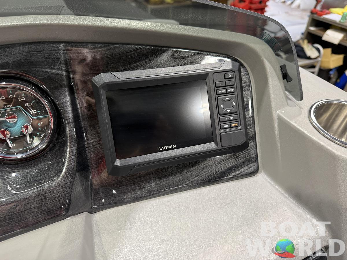2027 Tahoe LTZ 2385 VRB SE Swingback Pontoon $42995