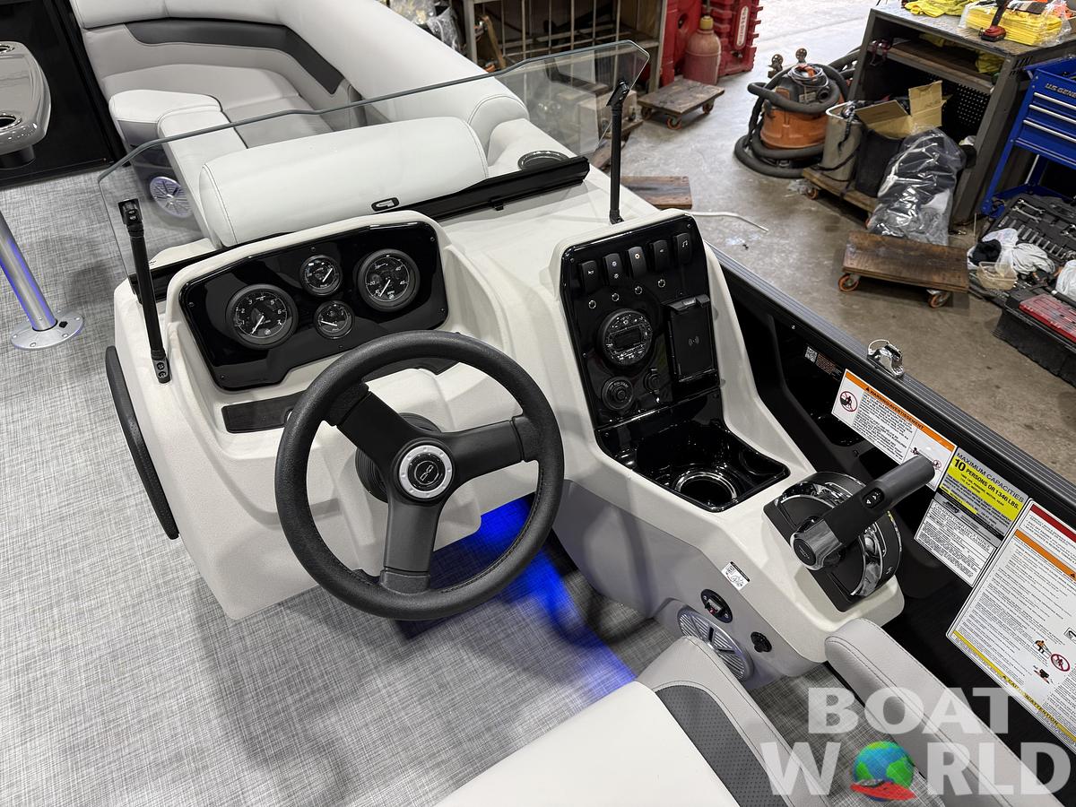 2027 Princecraft Vectra 21 Cruise Pontoon $32995