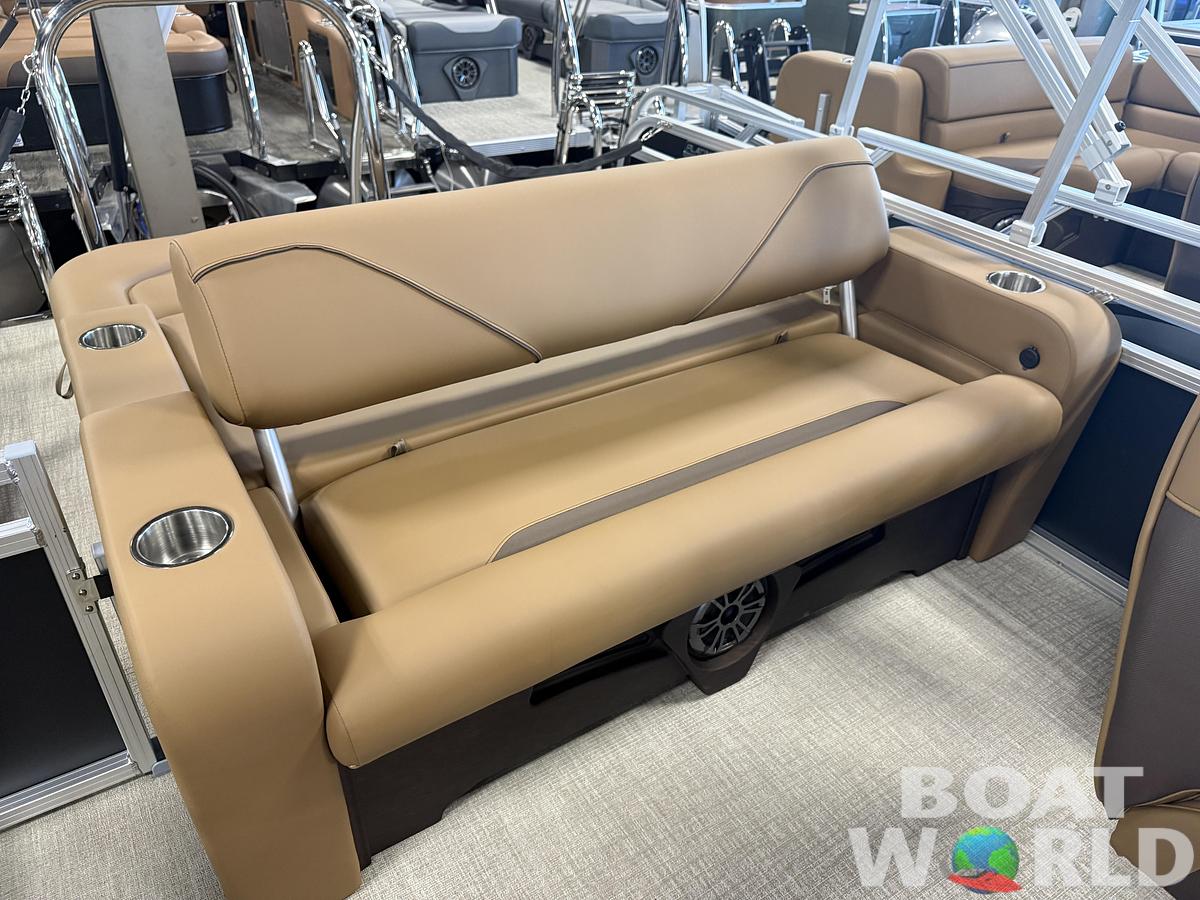2027 Tahoe Sport VRB 2180 Swingback $33995