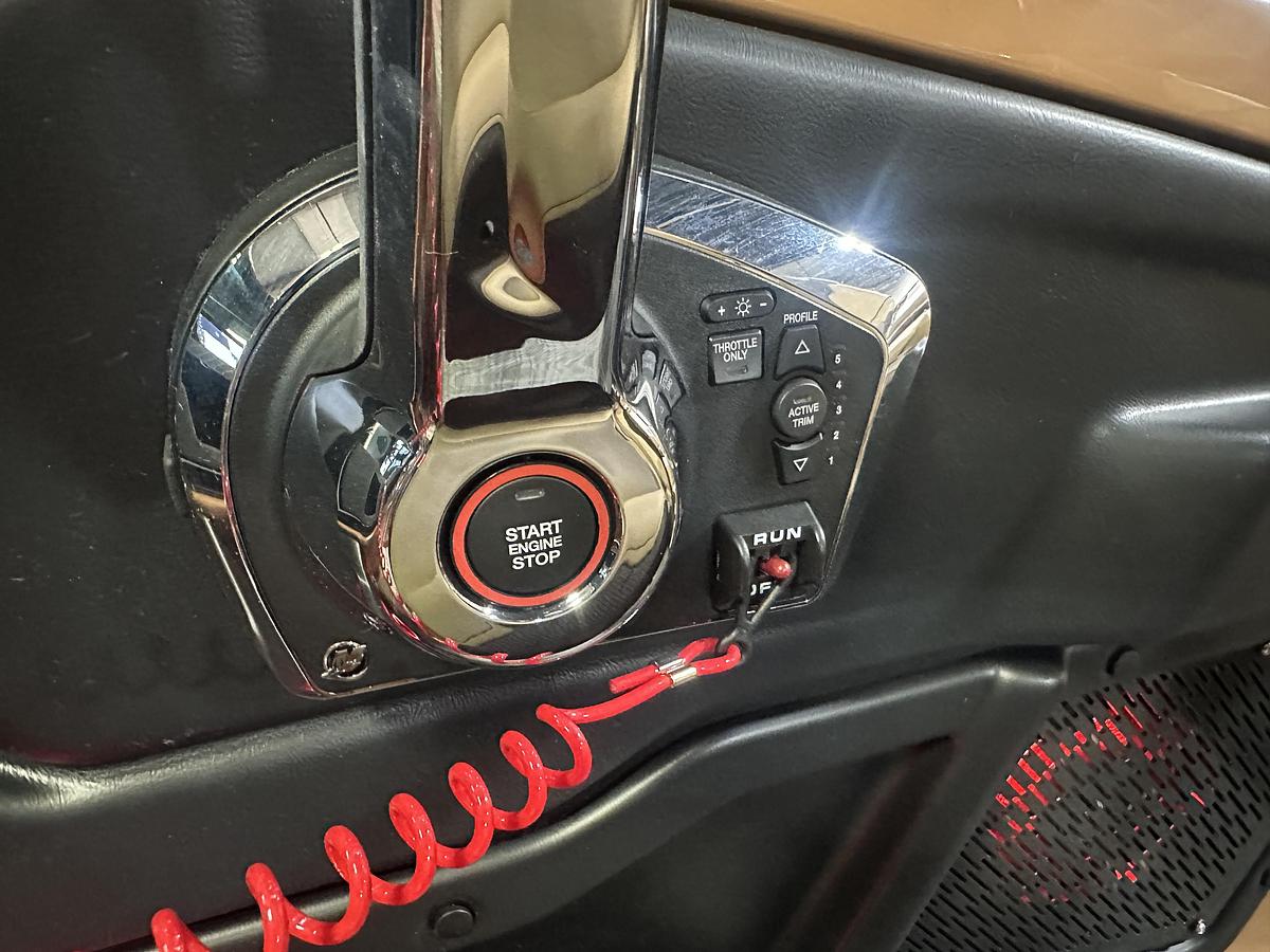 2025 Tahoe Pontoons Grand Tahoe 2585 Quad Lounge Windshield Tritoon & Mercury 400HP V10