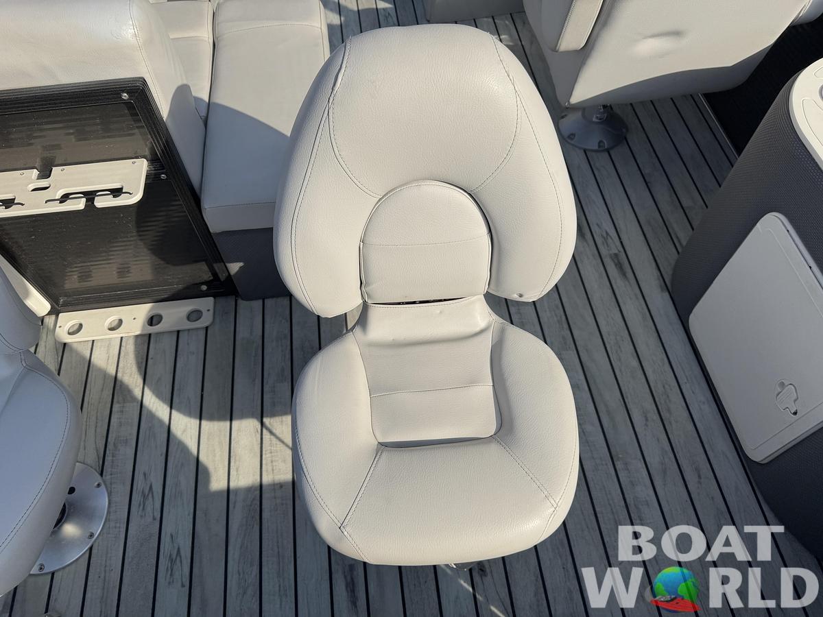 Used 2017 Crest  200 Pontoon with 115HP Yamaha Fourstroke EFI