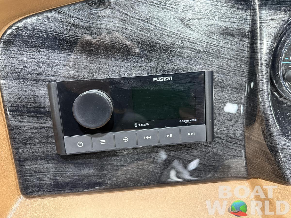 2026 Tahoe Pontoons LTZ 2385 Quad Lounge 