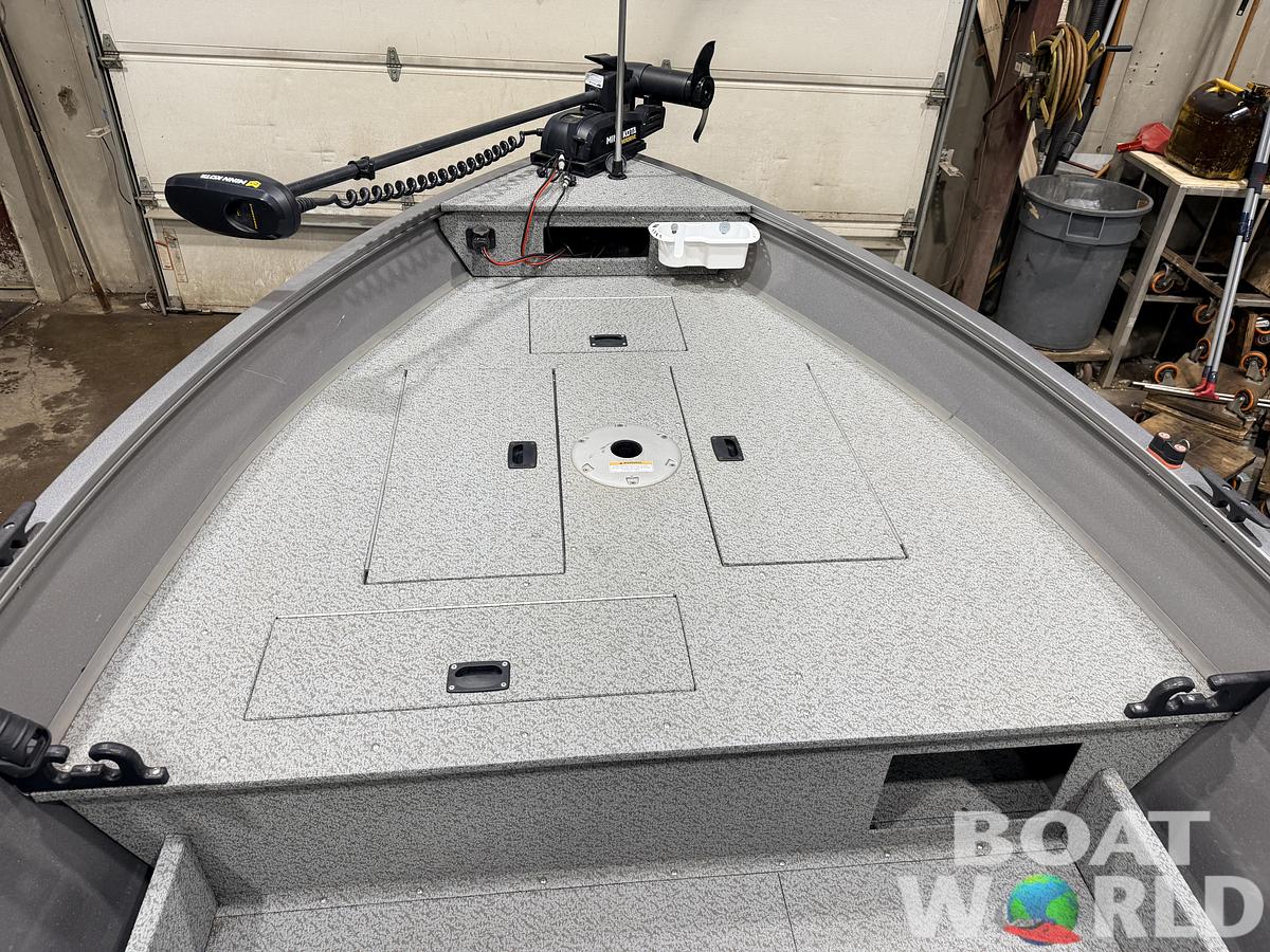 Used 2021 Crestliner 1650 Discovery Aluminum Fishing Boat - $13,995