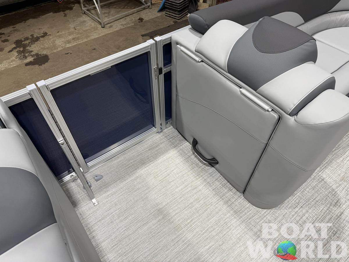 2026 Tahoe LTZ 2385 Swingback (VRB) Pontoon $38995