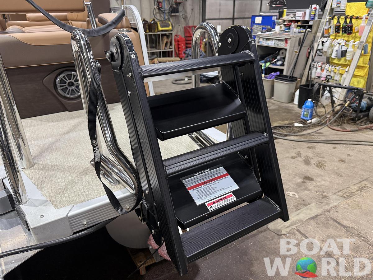 2026 Tahoe Pontoons LTZ 2385 Quad Lounge Shift SS