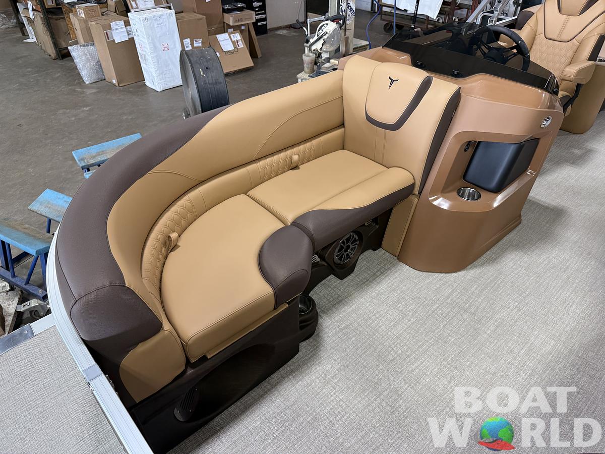 2025 Tahoe Pontoons LTZ 2385 Quad Lounge Shift Flip & Honda 4-Stroke EFI