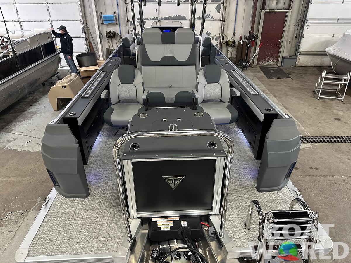 2025 Tahoe Pontoons GEOfish CRF 2585 Tritoon & Honda 4-Stroke EFI