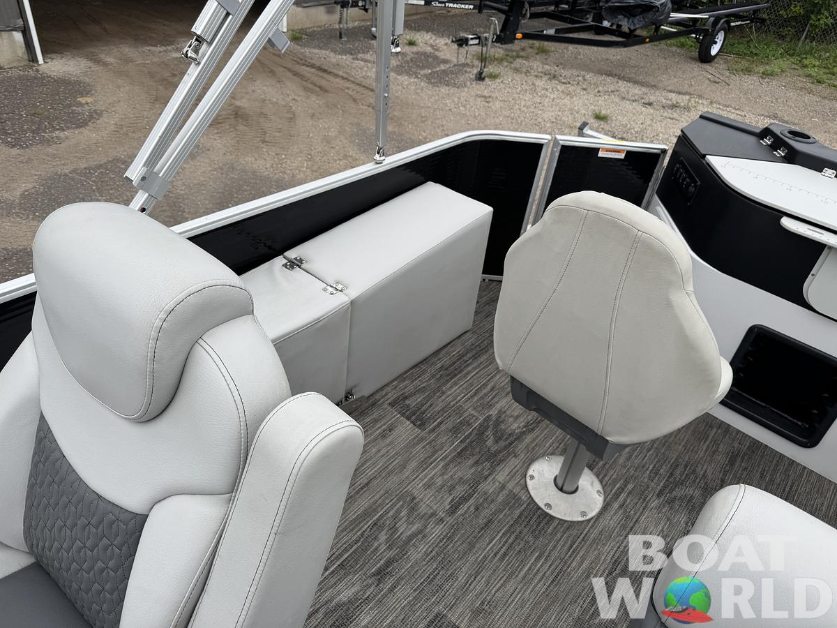 Used 2021 Sweetwater  2086 FX Pontoon