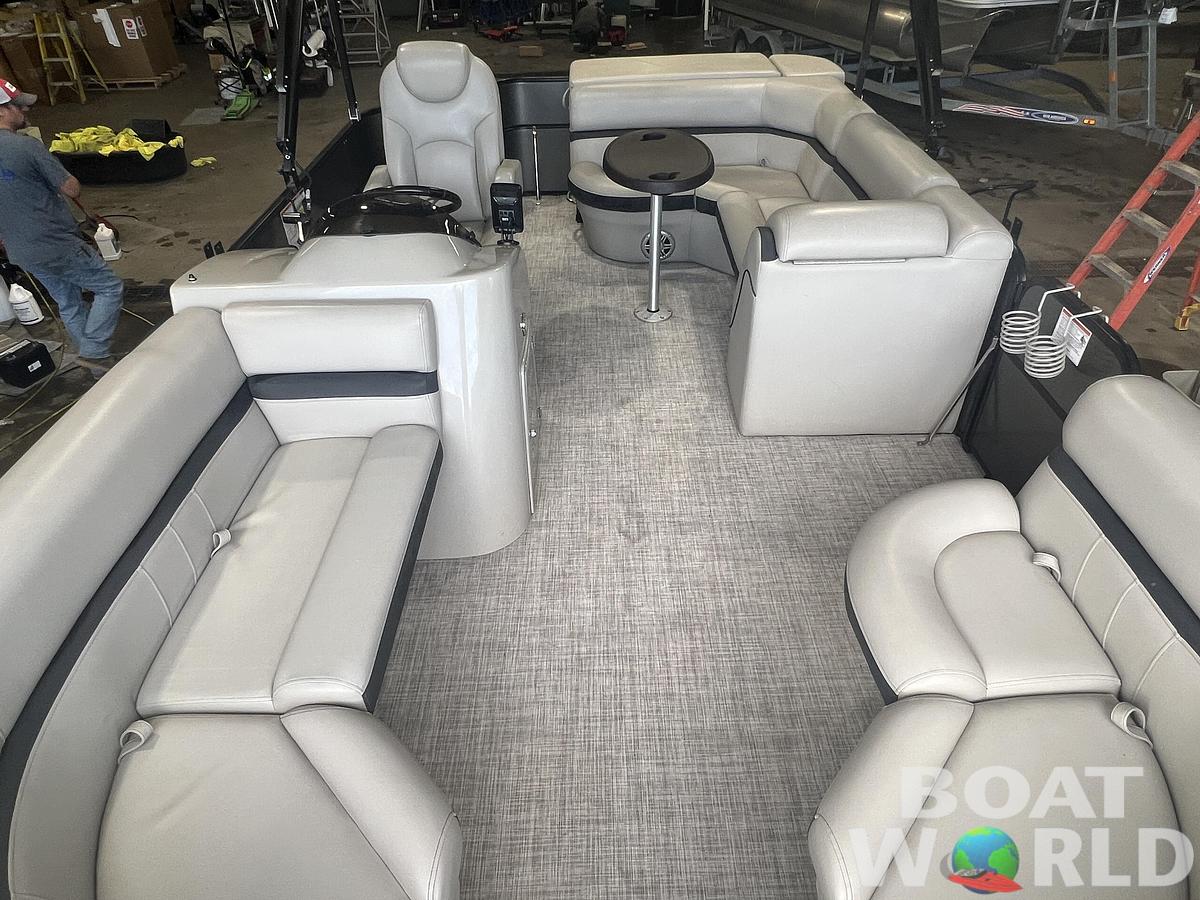 Used 2018 Berkshire CTS 20 Cruise & 60HP Yamaha 4Stroke -$24,995