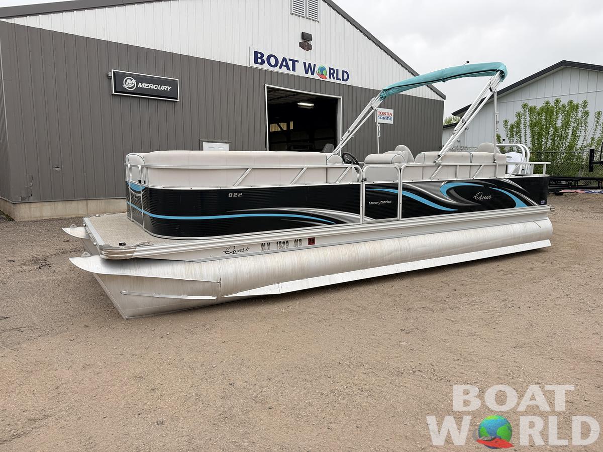 Used 2019 Qwest 822 Fish & Cruise Tritoon & 150HP Honda 4Stroke - $39,995