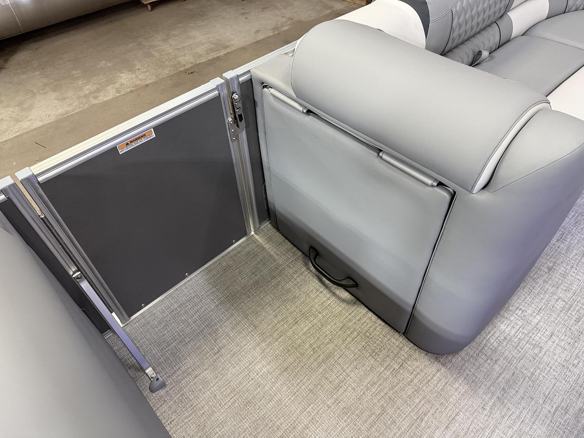 2025 Tahoe Pontoons Cascade 2385 Elite Tritoon & Honda 225HP 4-Stroke EFI