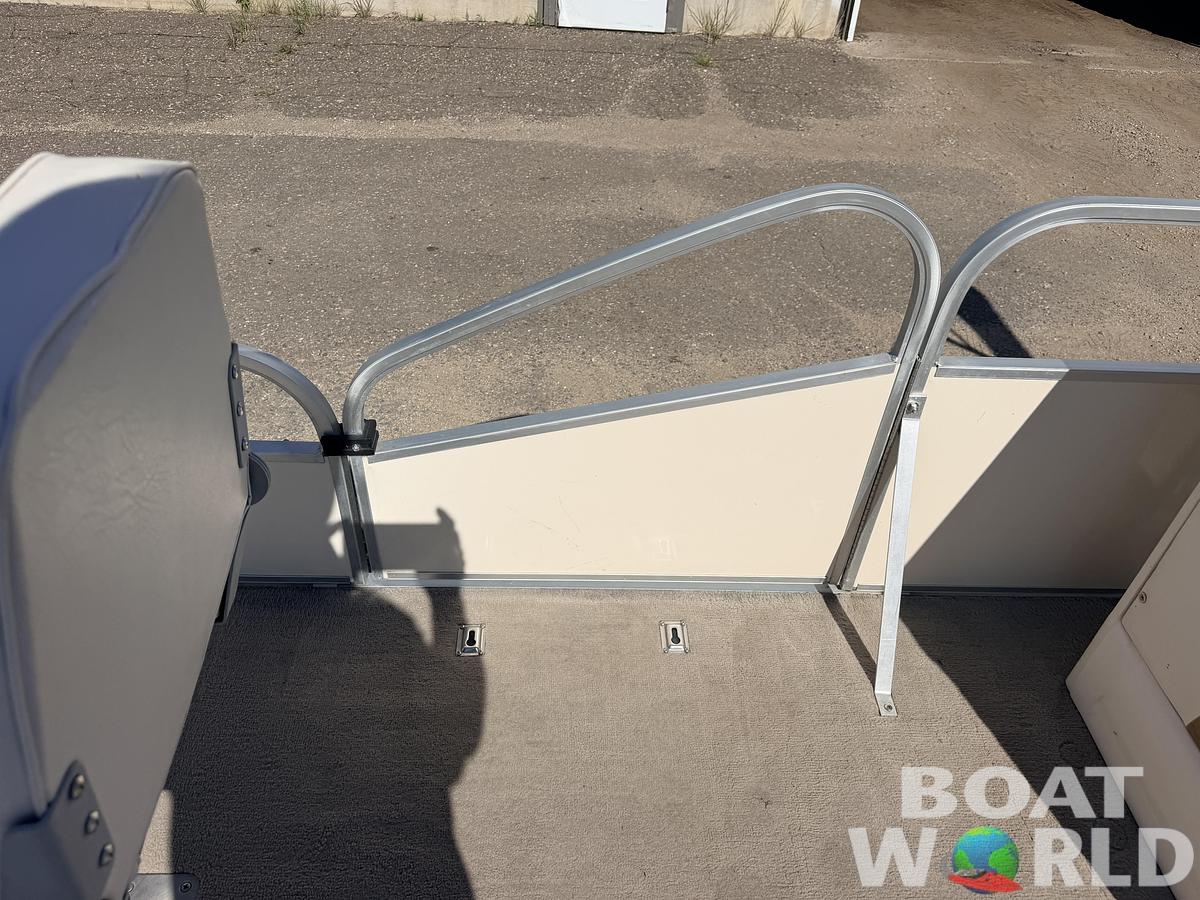 Used 2006 Elete 2021 Party Fish & 50HP Yamaha - $9,995