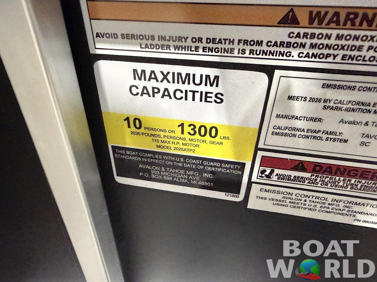 2026 Tahoe Pontoons Sport 2180 Quad Lounge