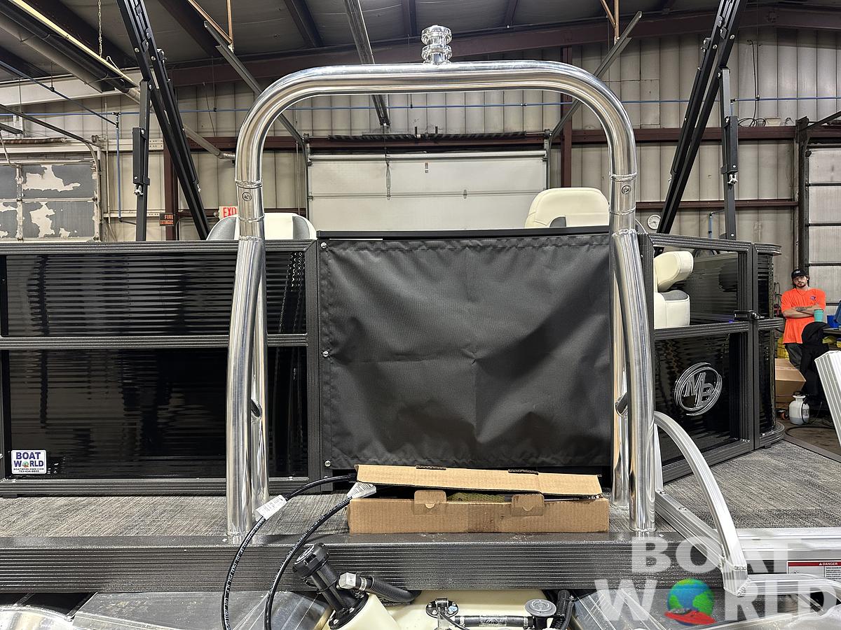 2025 Montego Bay 8522 Fish & Cruise Tritoon & Honda 150HP 4-Stroke EFI