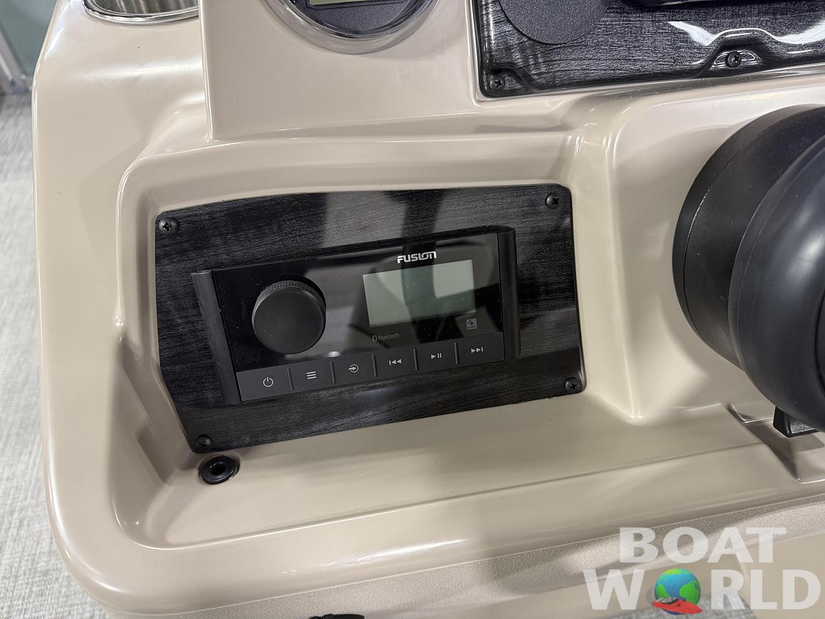 2026 Tahoe Pontoons Sport 2180 Swingback (VRB) 