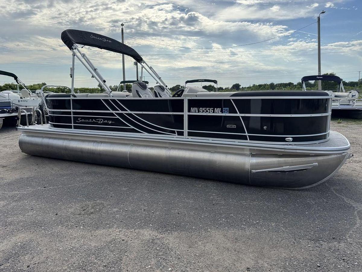 Used 2023 South Bay 224RS LE Pontoon & 140HP Suzuki 4-Stroke EFI
