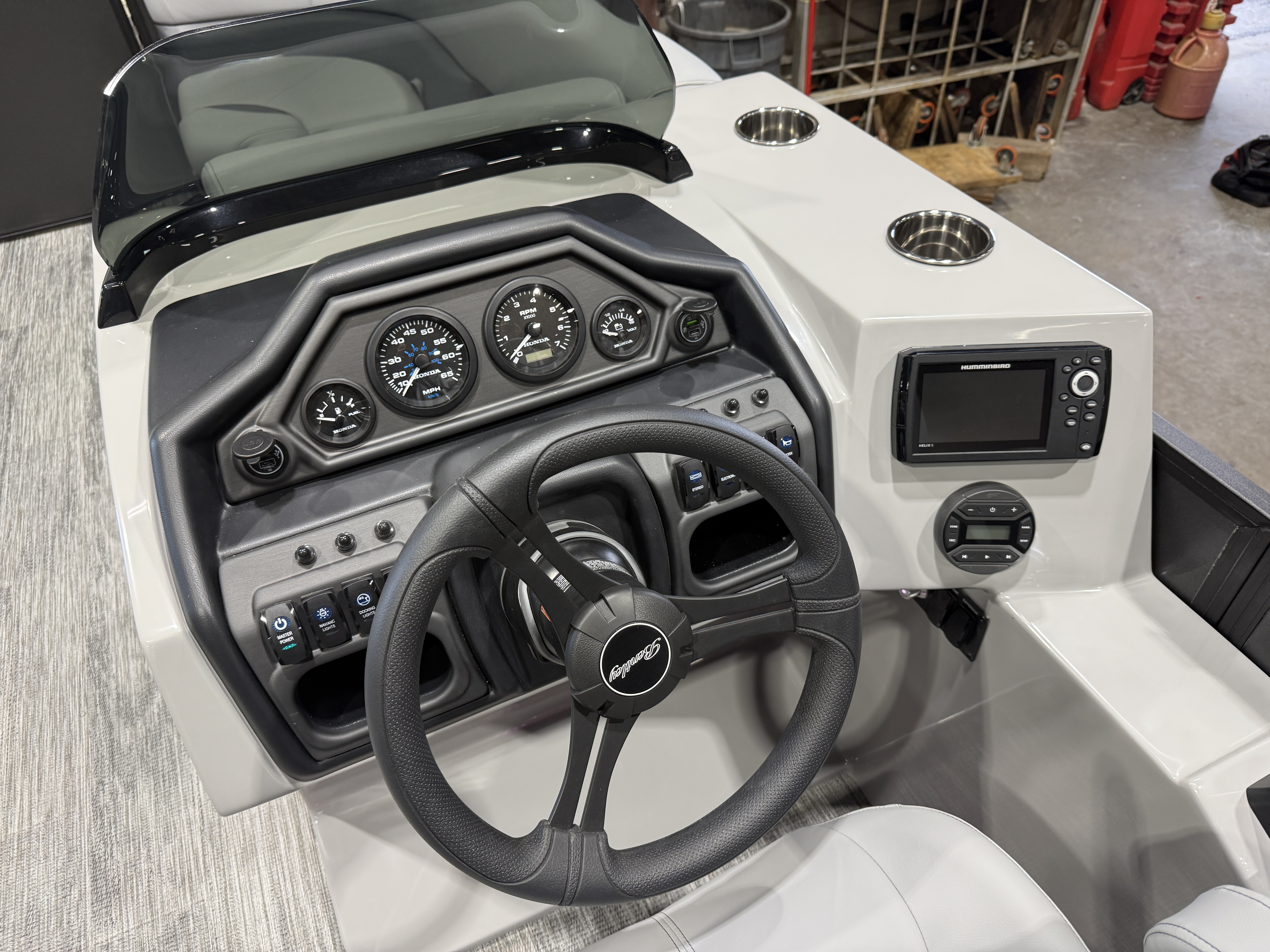 2027 Bentley Legacy 220 QSB Swingback $45995