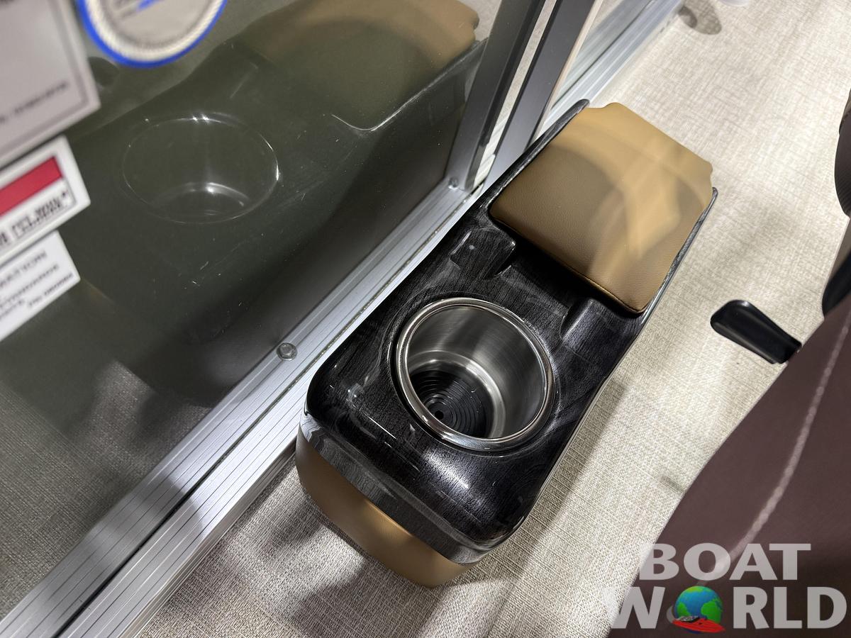 2026 Tahoe Pontoons Sport 2185 Rear Fish 