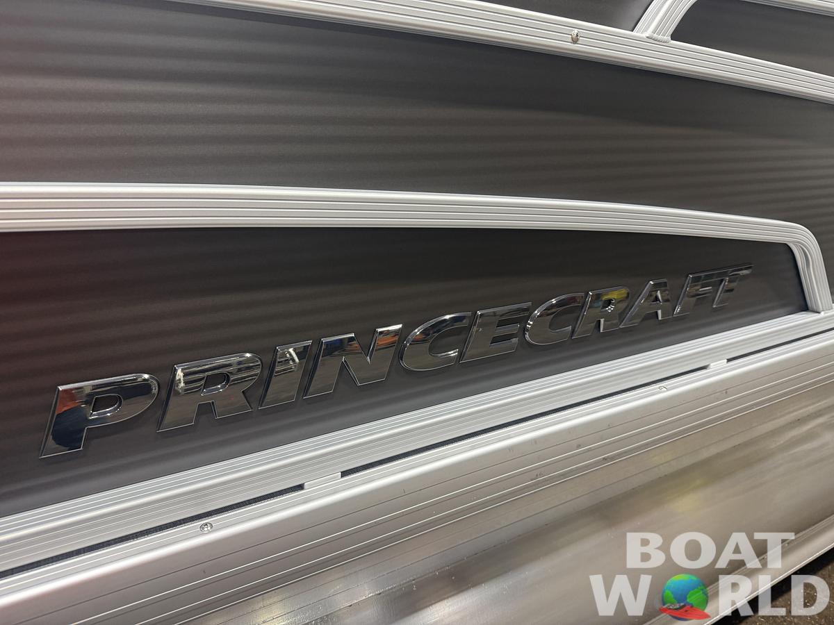 2026 Princecraft Vectra 23 RL SS Swingback Tritoon