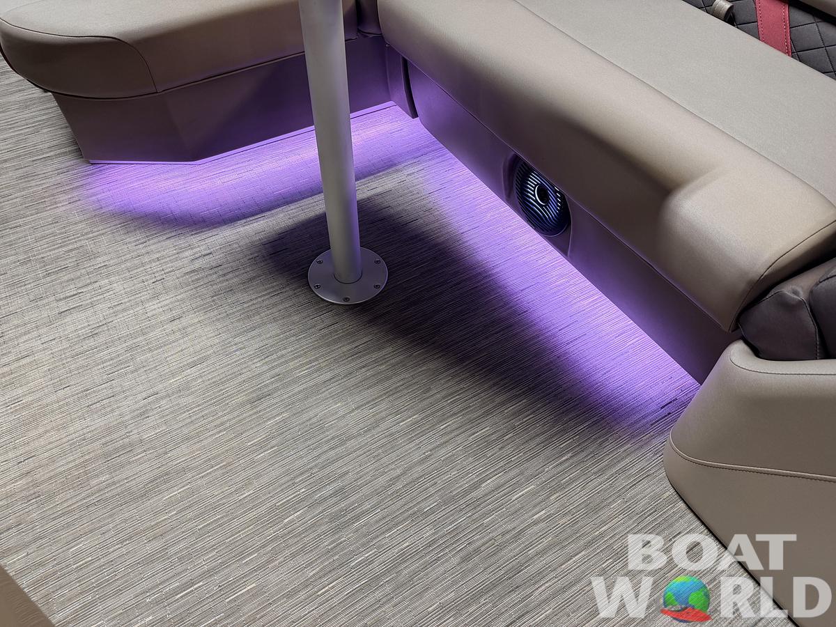 Used 2023 Bennington 20 SX Cruise & 90HP Yamaha 4Stroke - $31,995