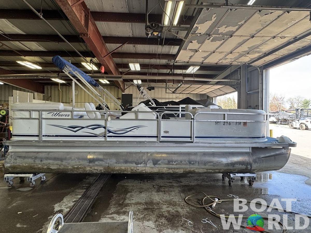 Used 2006 Weeres SunDeck 220 Pontoon