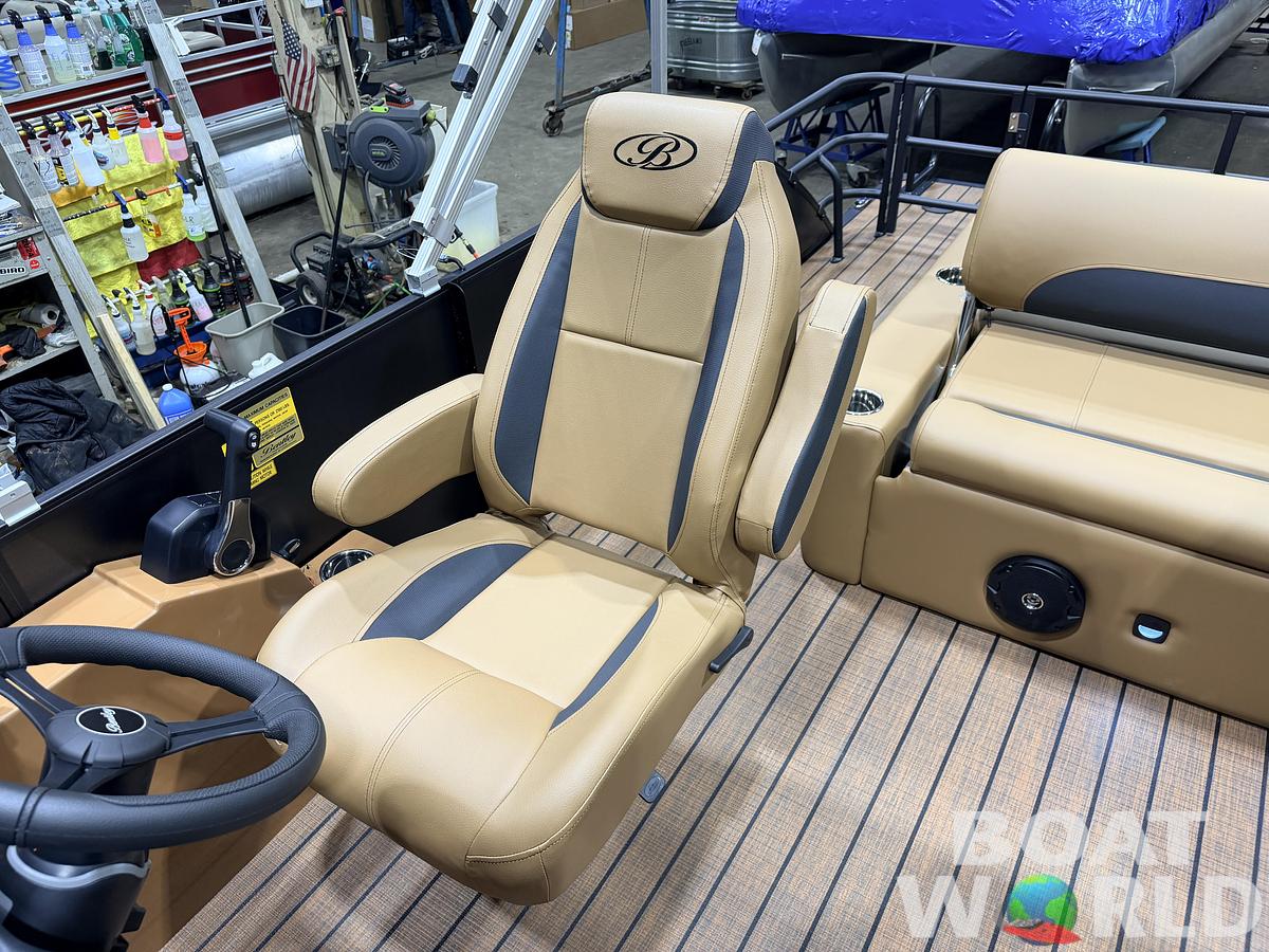 2026 Bentley Legacy 220 Swingback Pontoon $38995