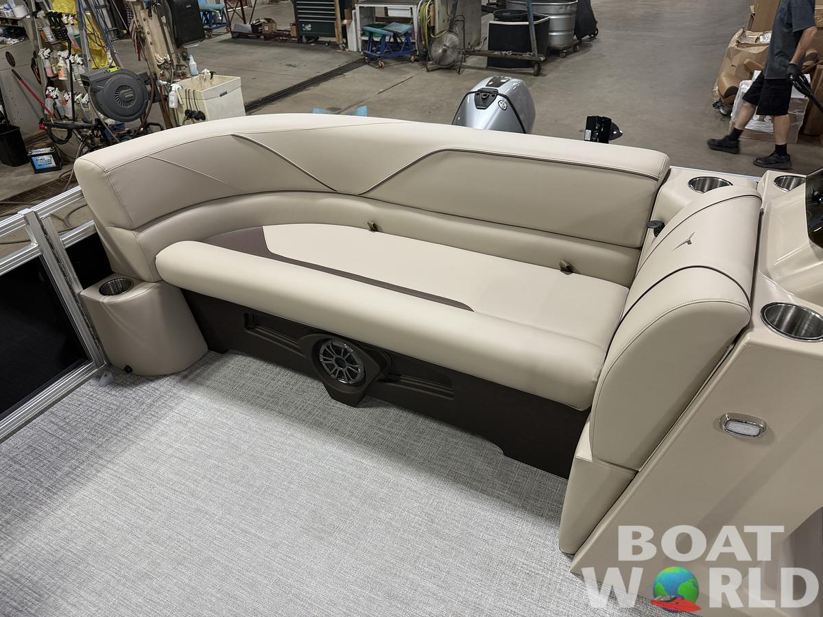 2026 Tahoe Pontoons Sport 2385 Swingback (VRB) & Honda 4-Stroke EFI