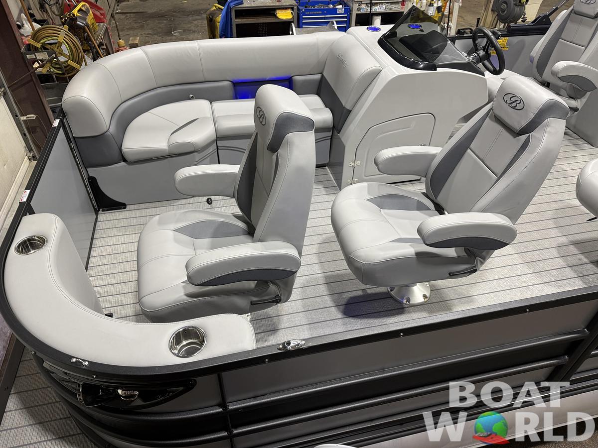 Used 2026 Bentley Pontoons Legacy 223 DL Quad Lounge Tritoon & 250HP