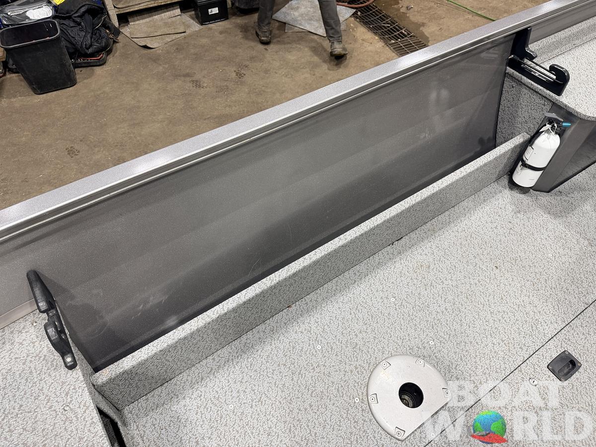 Used 2021 Crestliner 1650 Discovery Aluminum Fishing Boat - $13,995