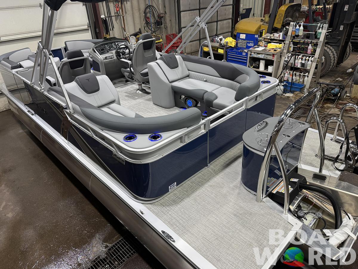 2026 Tahoe Pontoons LTZ 2385 Quad Lounge Tritoon