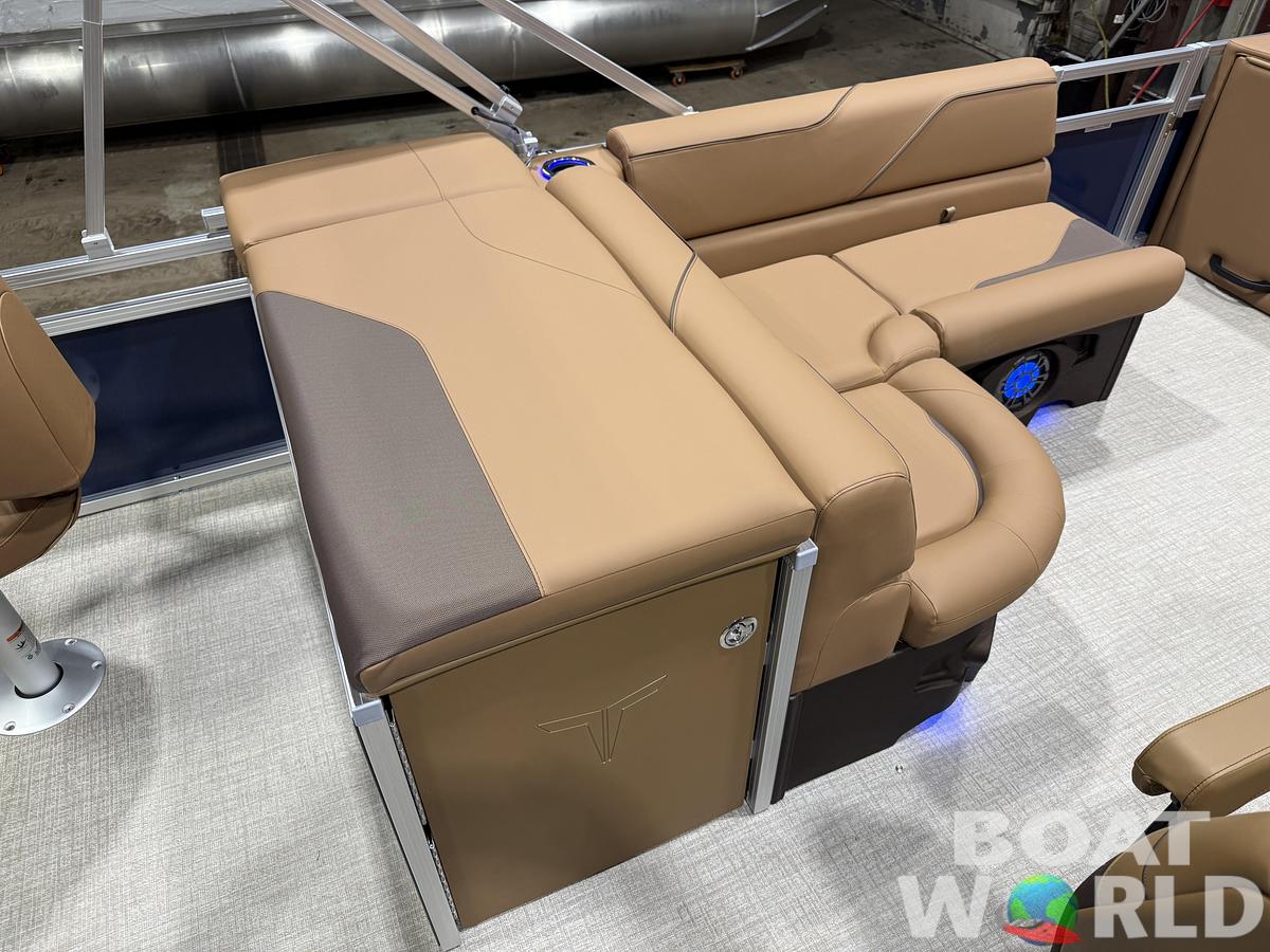 2026 Tahoe Sport 2385 Rear Fish Tritoon $46995