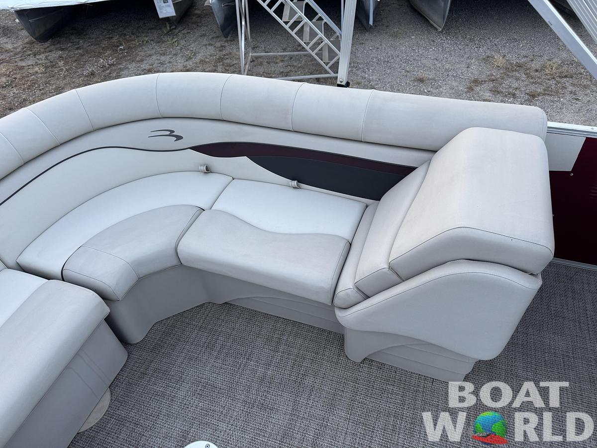Used 2019 Bennington 21 SX Pontoon