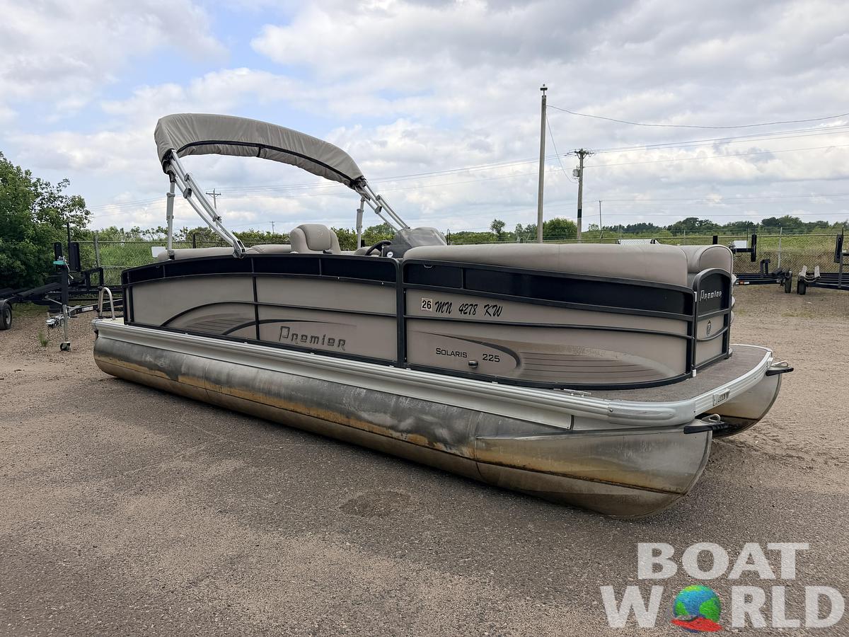 Used 2012 Premier 225 Solaris & 50HP Yamaha 4Stroke -$19,995
