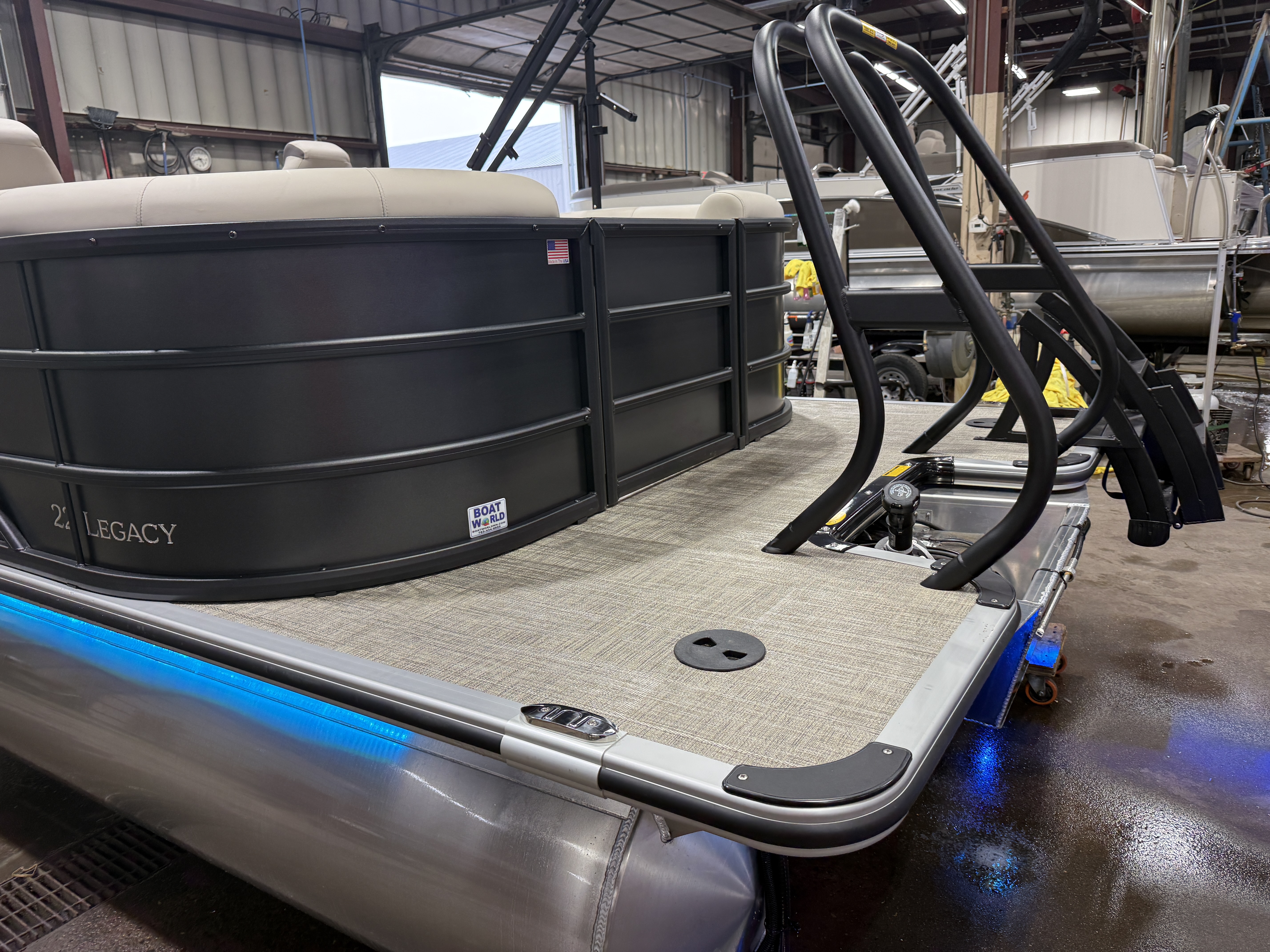2027 Bentley Legacy 220 Navigator Quad Lounge Pontoon $42995