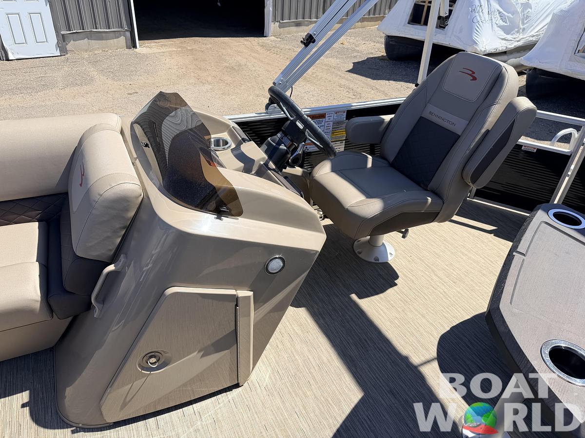 Used 2023 Bennington 20 SX Cruise & 90HP Yamaha 4Stroke - $31,995
