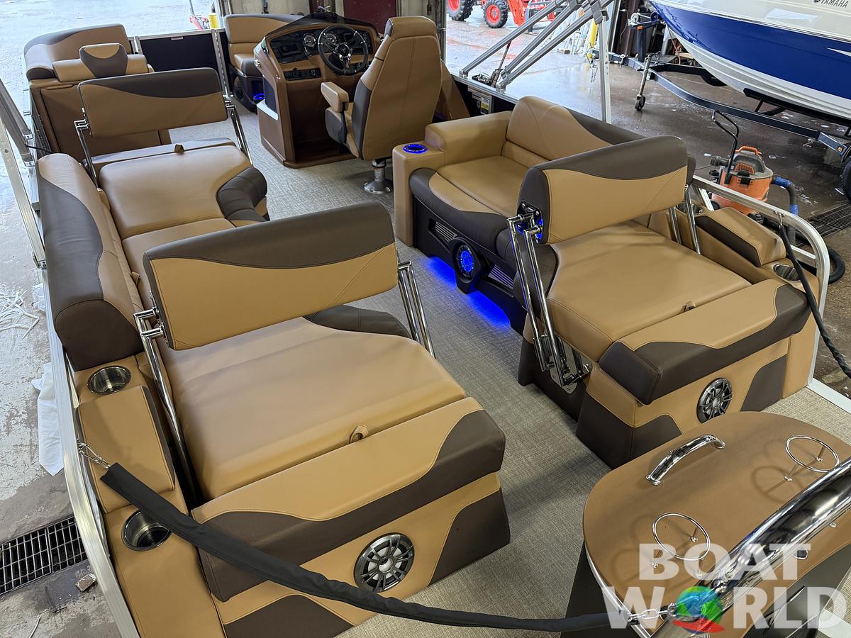 2025 Tahoe Pontoons LTZ 2385 Quad Lounge Shift Flip Tritoon & Honda 4-Stroke EFI