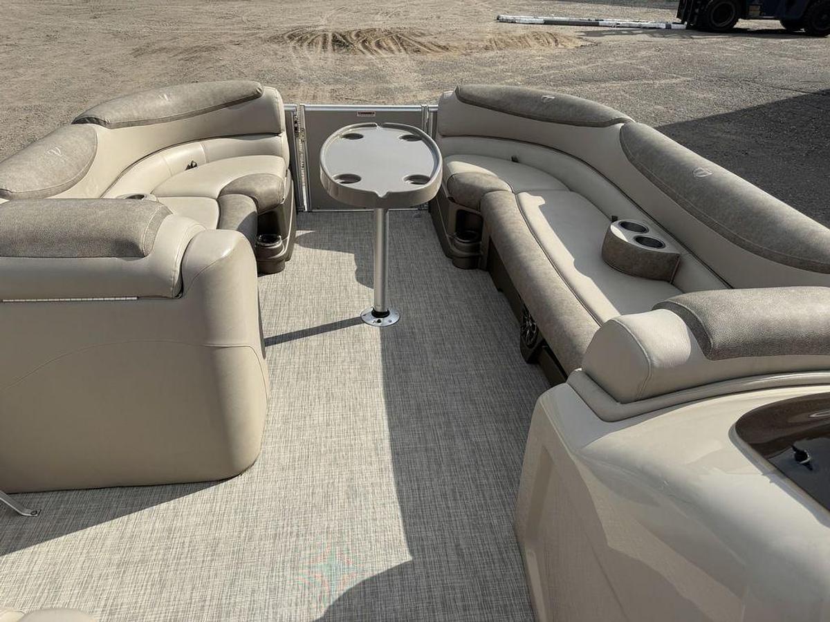 Used 2019 Tahoe Pontoons Cascade 2385 Cruise Pontoon